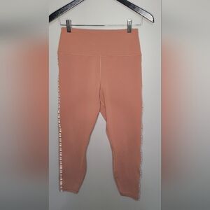 Spiritual Gangster High-Waisted 3/4  Leggings with Side Stripe Crop Yoga L